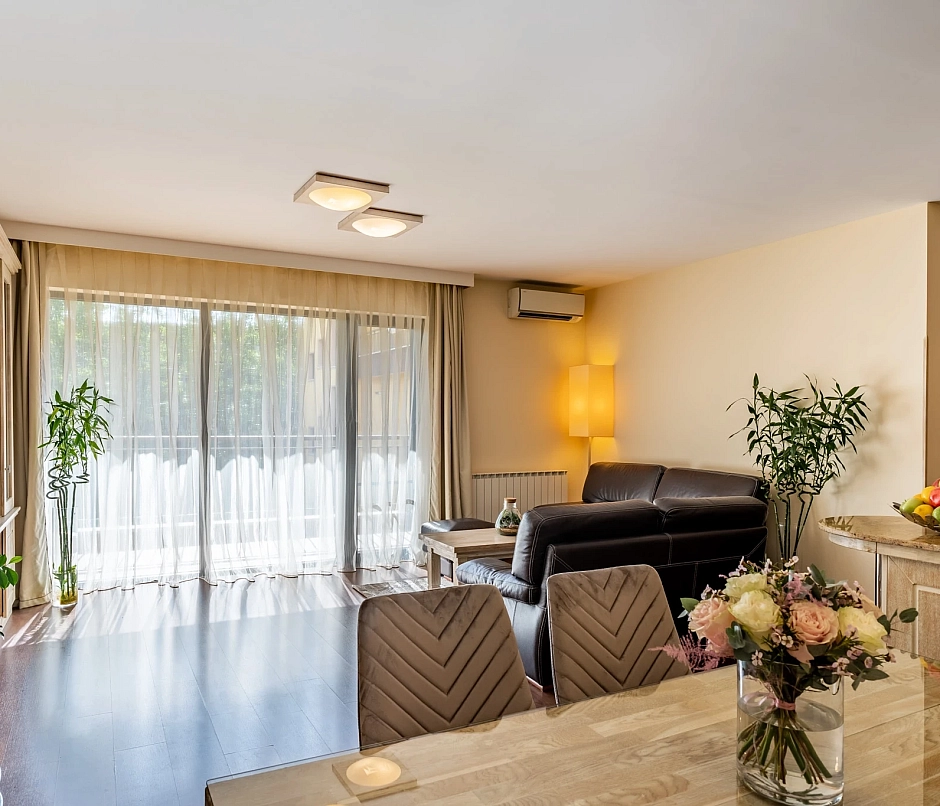 Building 26, Apartment 5