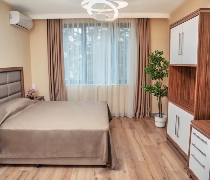 Building 37, apartment 3 bedroom 3