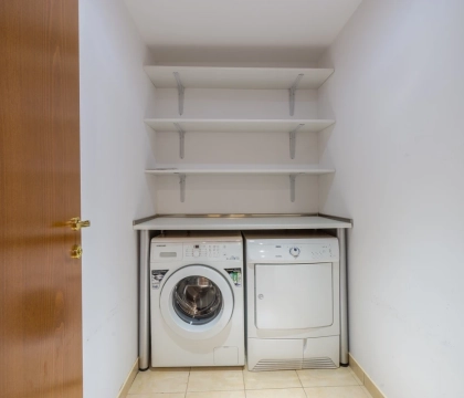 39_4_Laundry