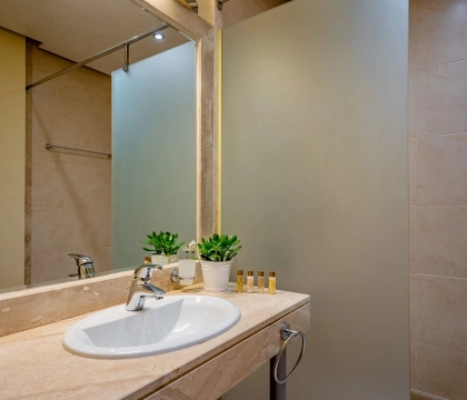 Блок 26, апартамент 14 - баня