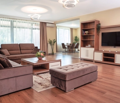 Building 37, apartment 3