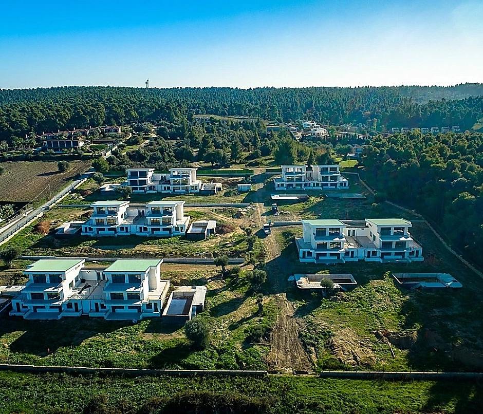 Maxi Sani Villas
