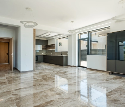 Maxi_Sani_Example_LivingRoom